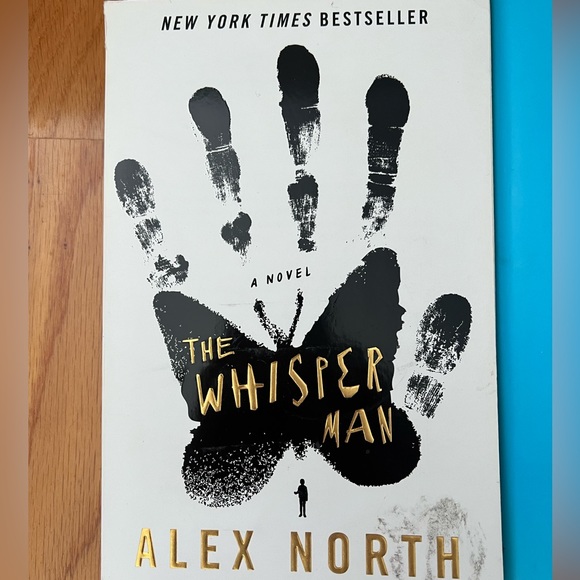 The whisper man book - Picture 1 of 1